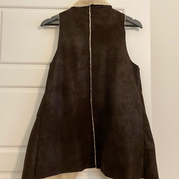 Penny Lane style suede vest - Picture 3 of 4